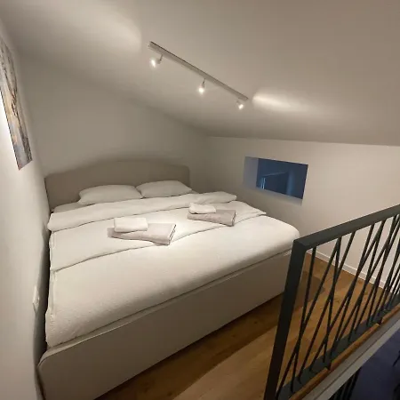 Ljubljana Studios Apartament *